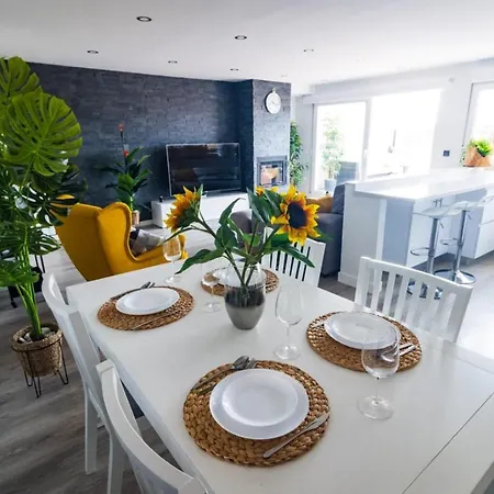 Lujoso Atico Entre 2 Playas Con Garaje, Terraza, Vistas Y Wifi