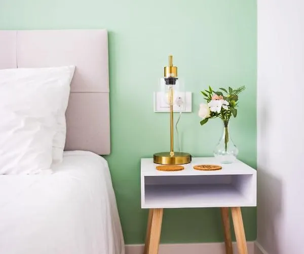 Lujoso Atico Entre 2 Playas Con Garaje, Terraza, Vistas Y Wifi Lejlighed *