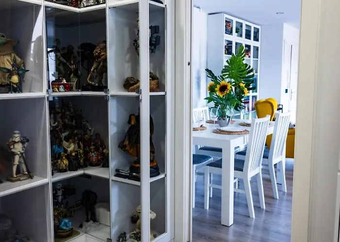 Apartamento Lujoso ático Entre 2 Playas Con Garaje, Terraza, Vistas Y Wifi