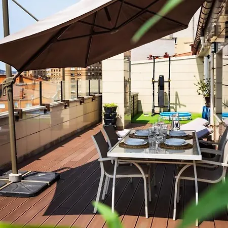 Lujoso Atico Entre 2 Playas Con Garaje, Terraza, Vistas Y Wifi شقة